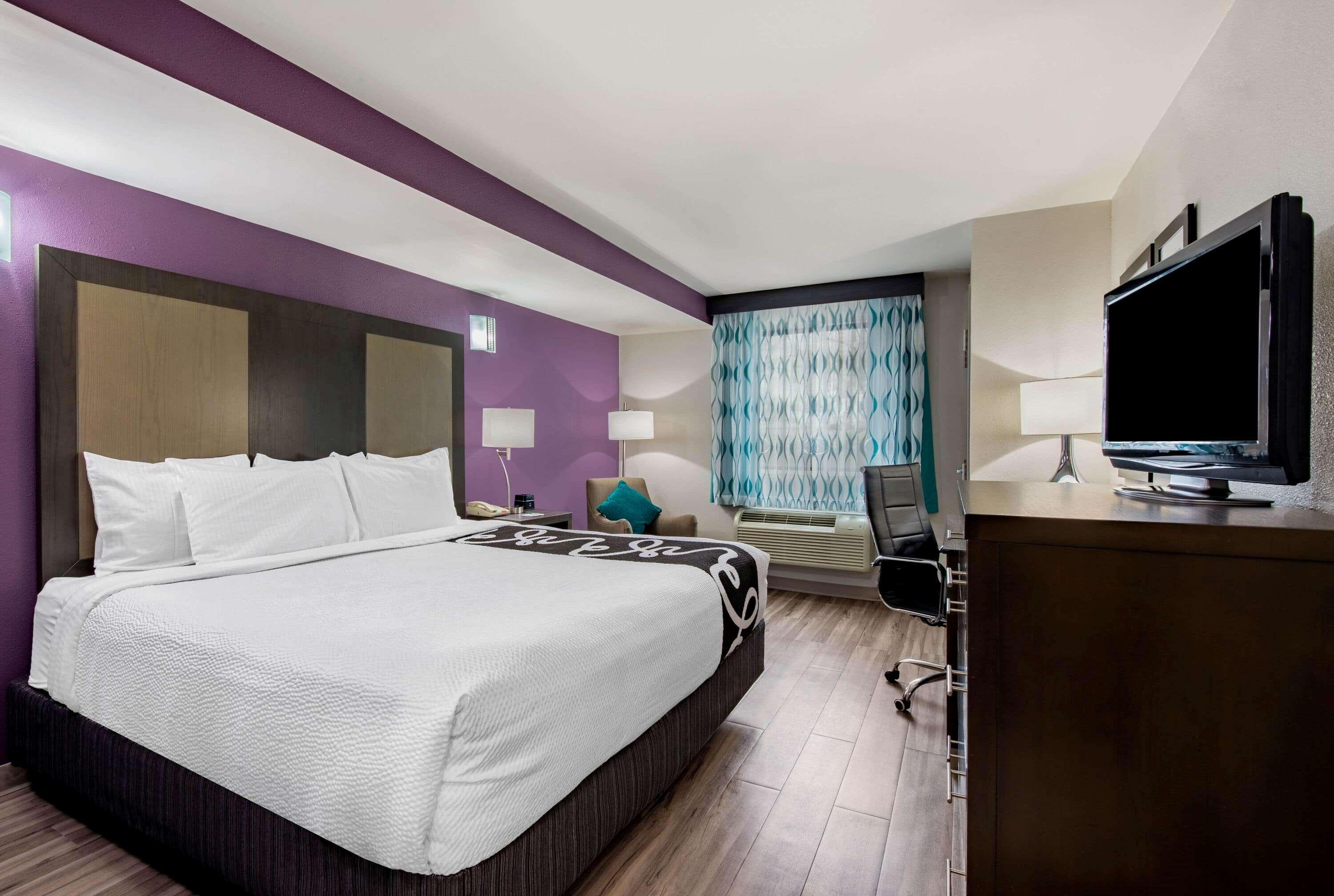 La Quinta Inn By Wyndham West Long Branch Nj Shore Area Exterior photo
